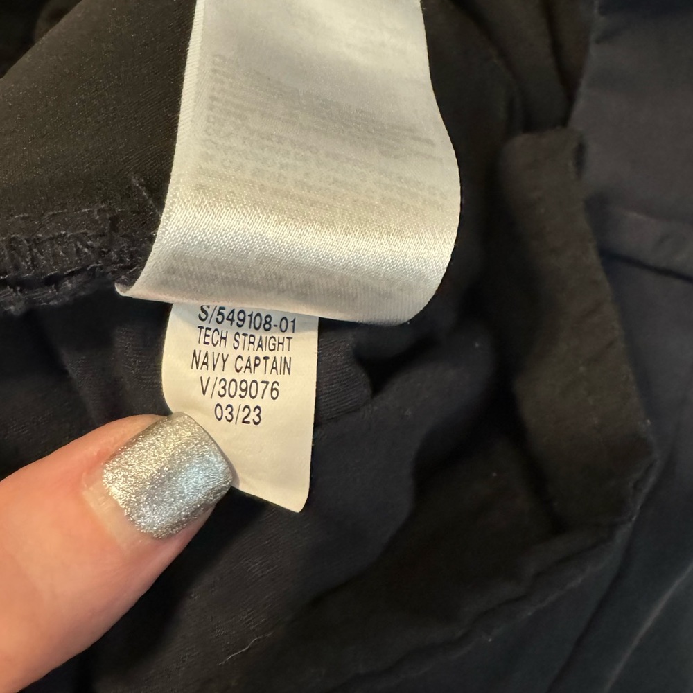 Old Navy Ultimate Tech Straight Built-in-Flex Pan… - image 5